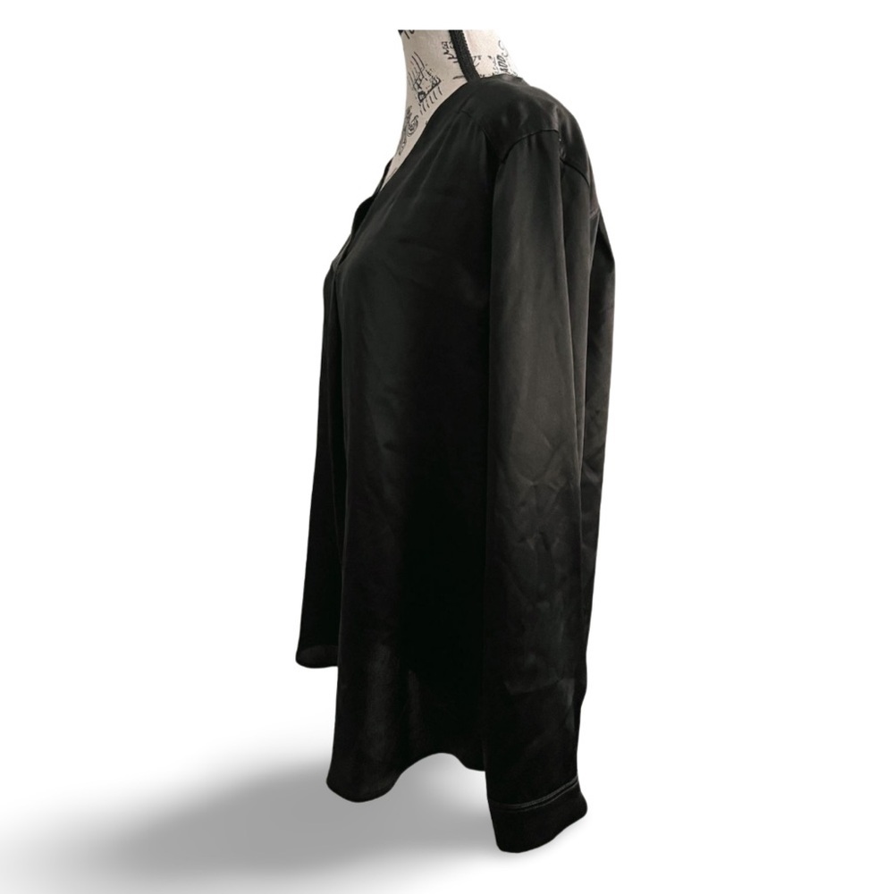 Nine West Black V-Neck Blouse – Minimalist Longline Top size Large - Picture 4 of 5